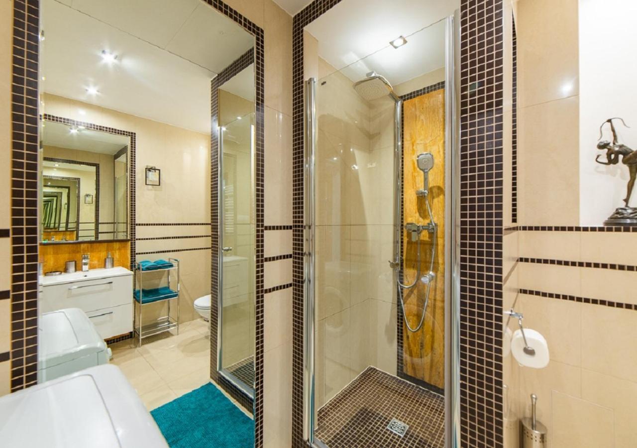 Ar Apartments - Angel Center Krakow Luaran gambar